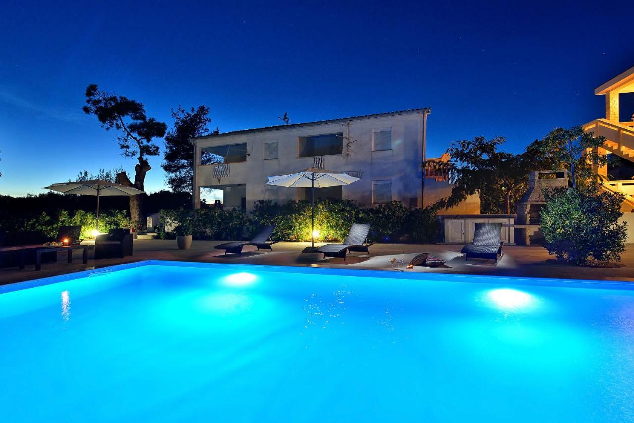 Mam Apartamento Vir Exterior foto